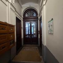 Entrance main floor