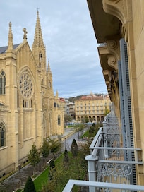 Näkymä hotellihuoneen parvekkeelta