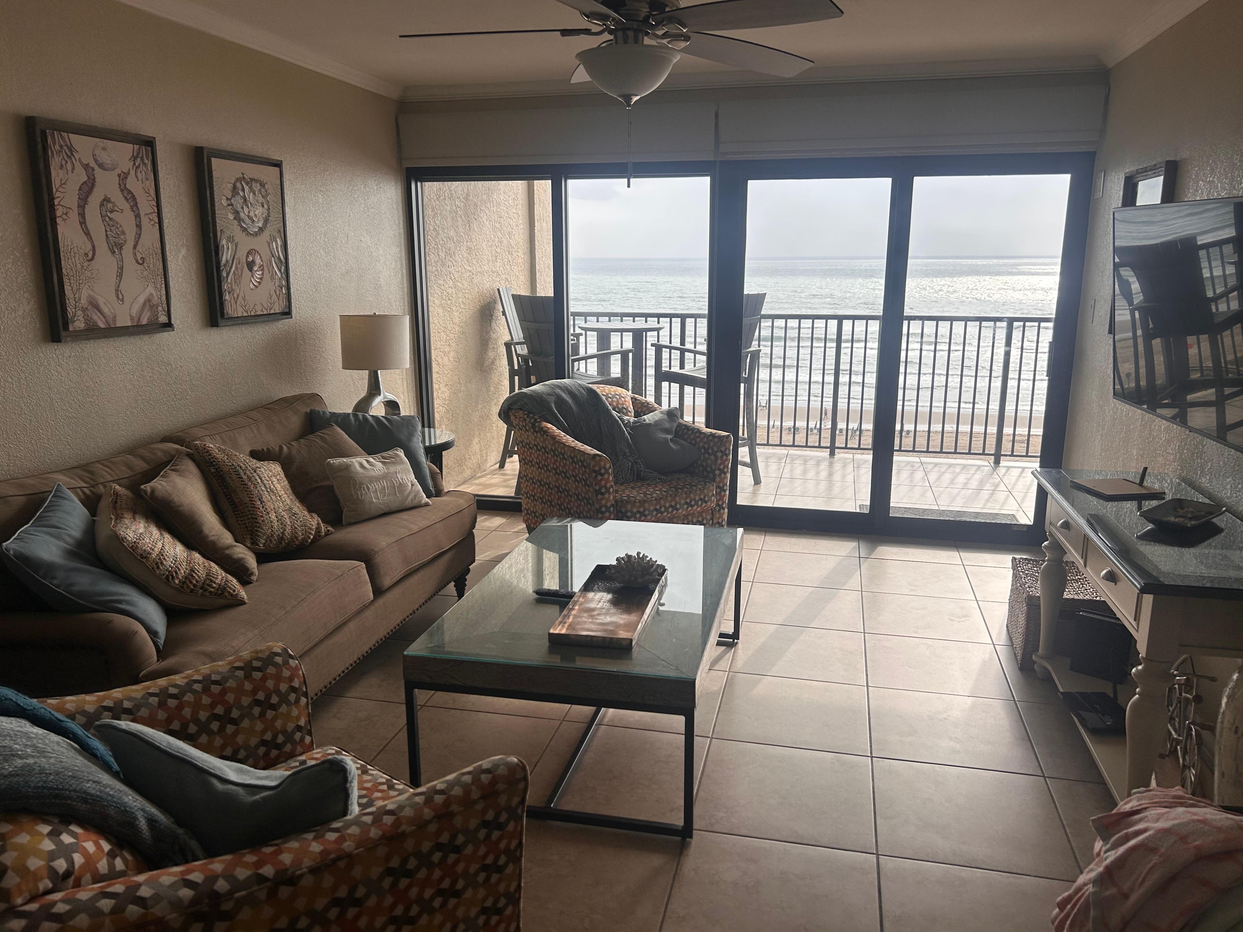 Newer furniture and perfect views of the Gulf.