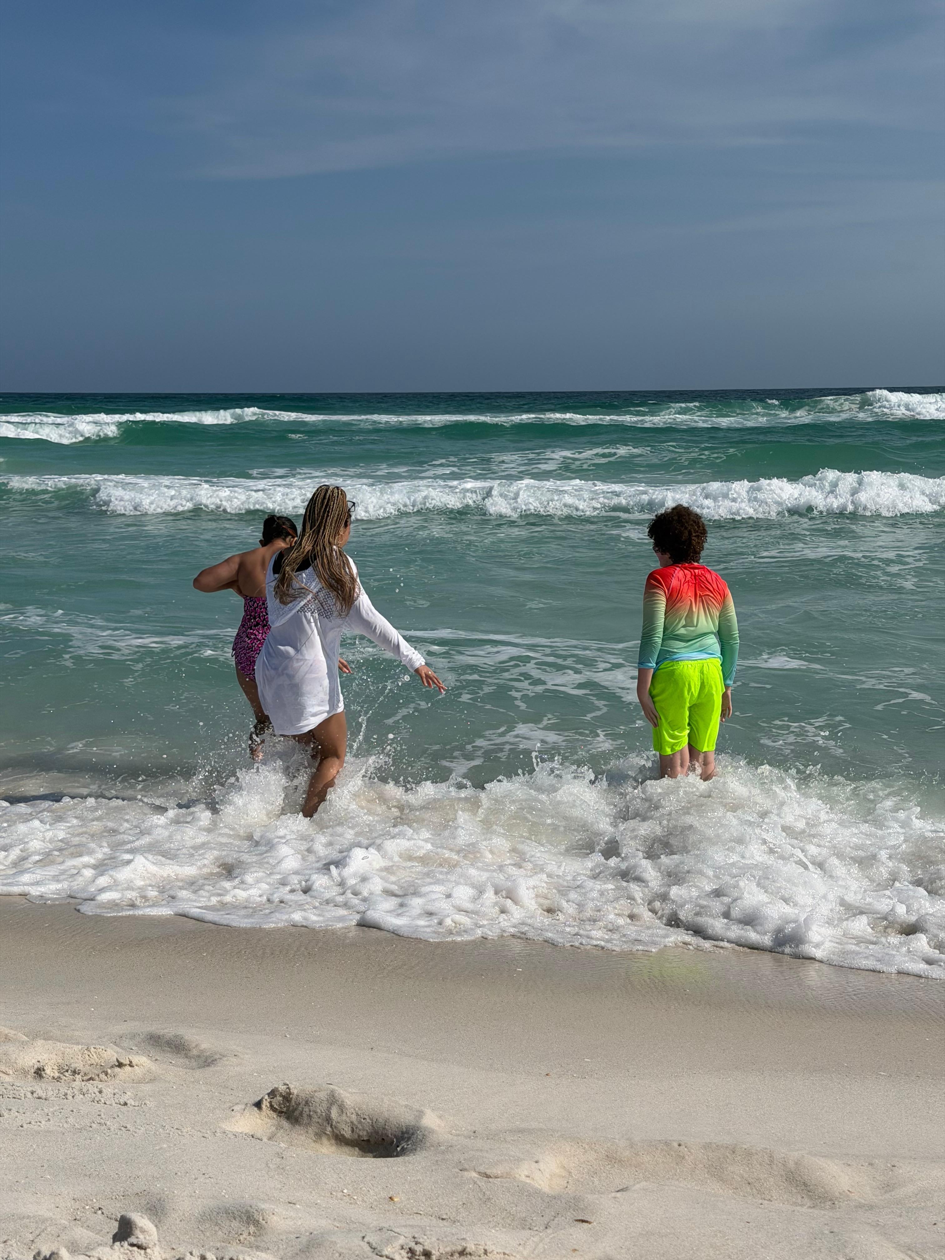 2 blocks from some of the whitest sand and most amazing waves