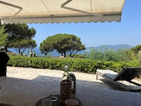 Blick auf die Terrasse