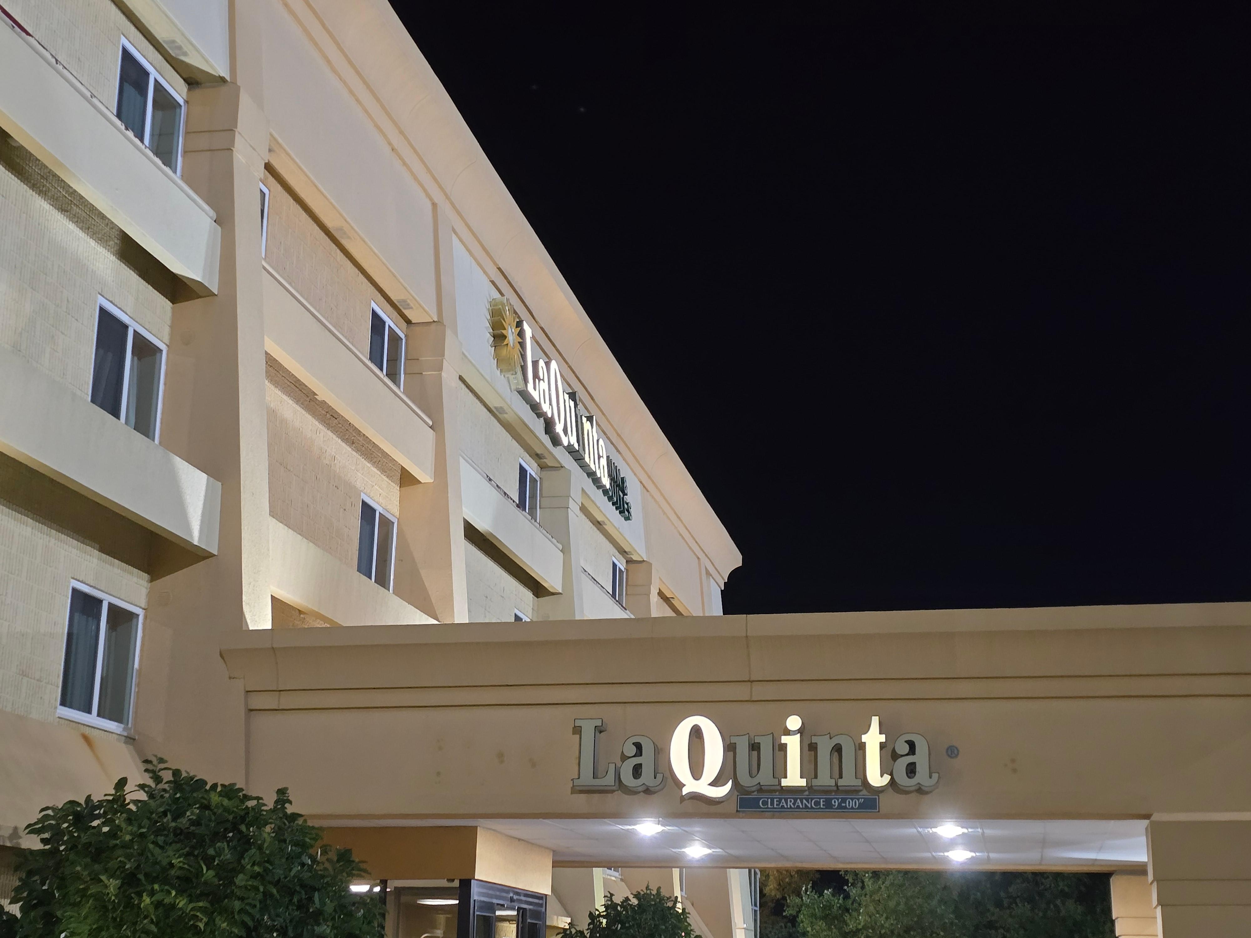 Lights out in hotel sign. Shows lack of quality.