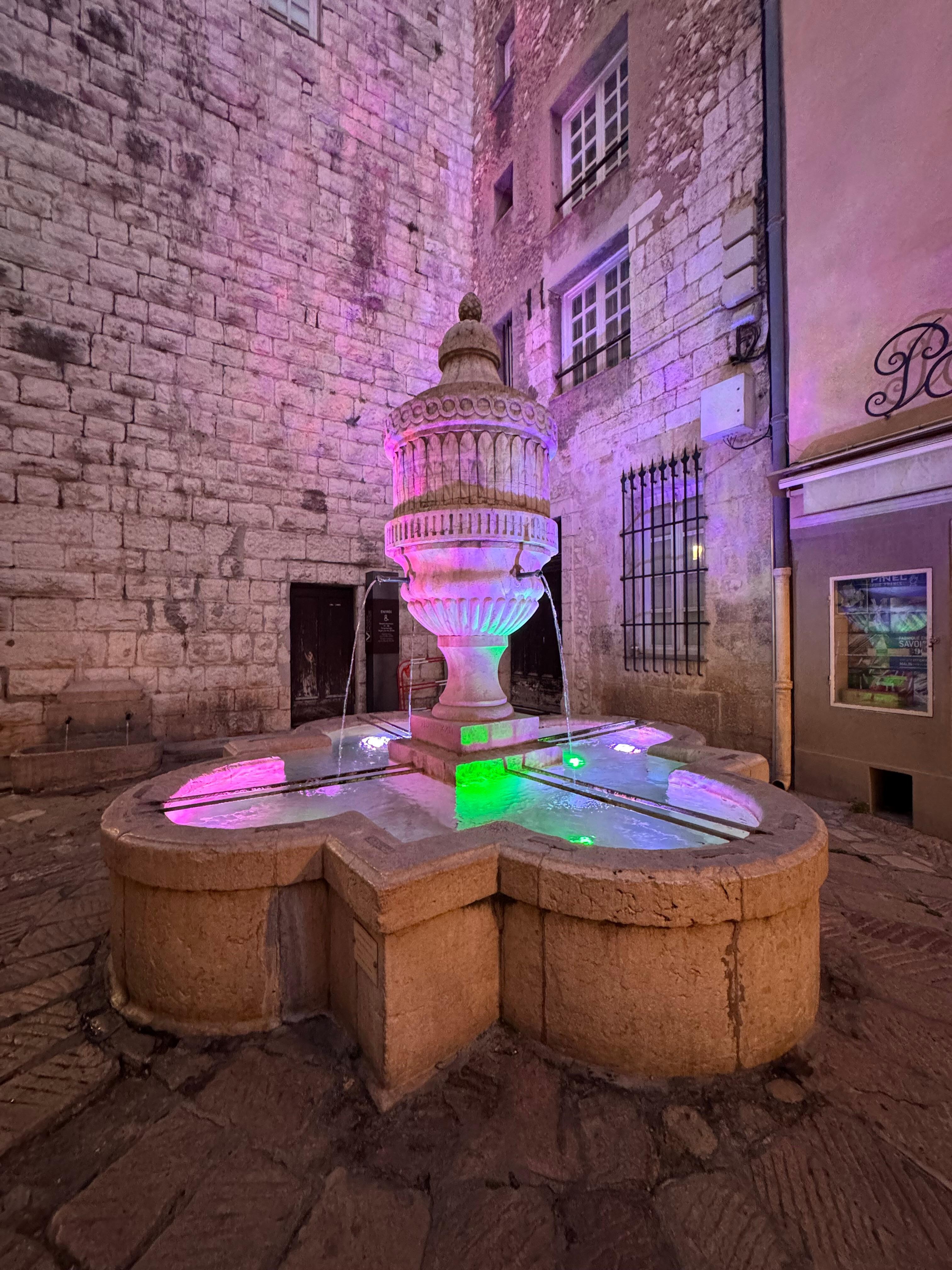 Vence fountain