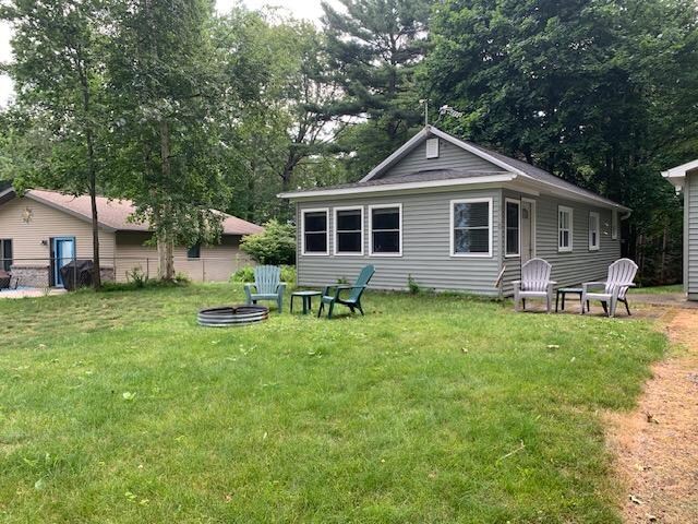 House and front yard.