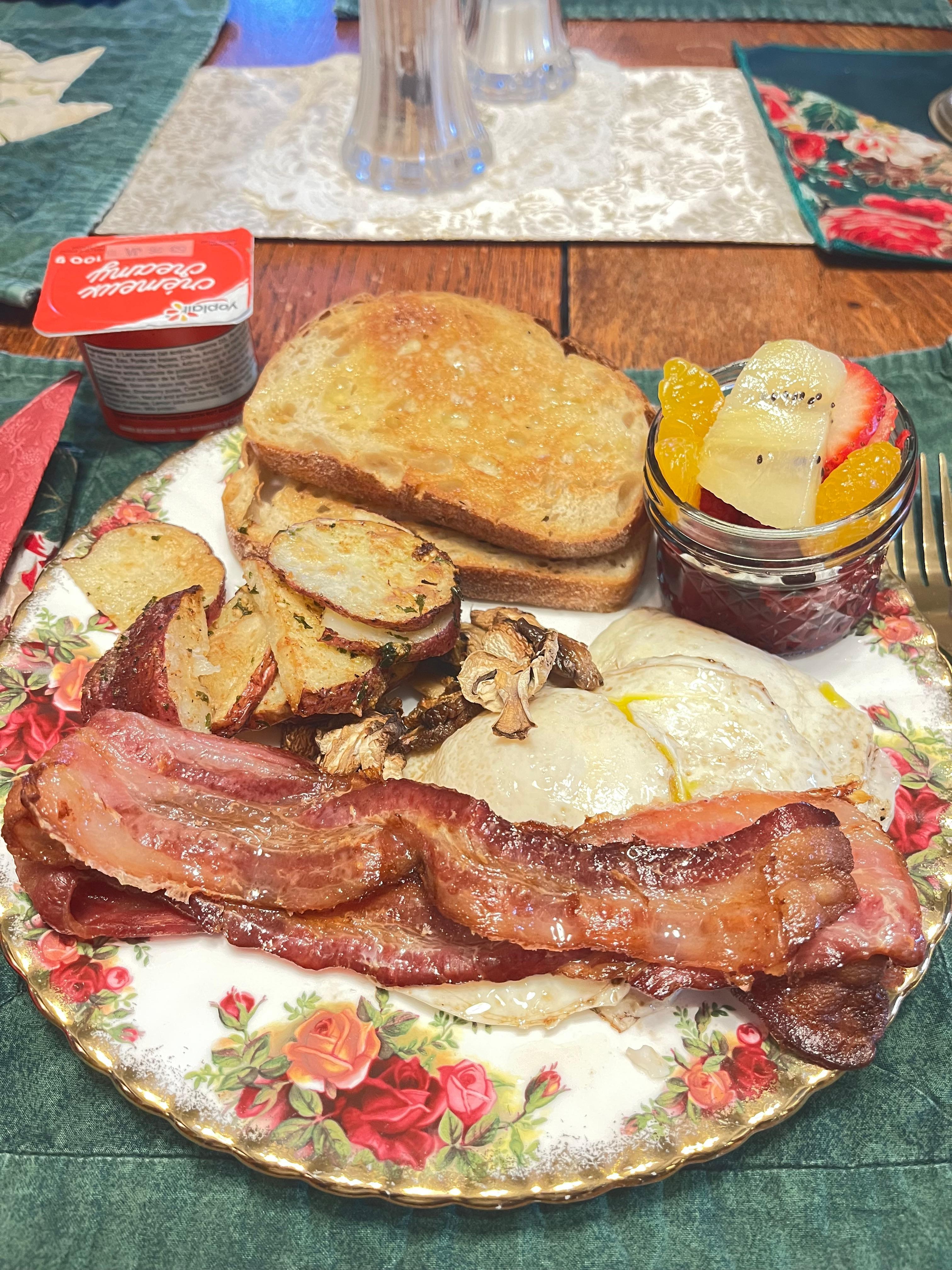 Bacon and Eggs Breakfast