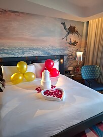 Our room was beautifully decorated for my sister's 40th Birthday upon our arrival.