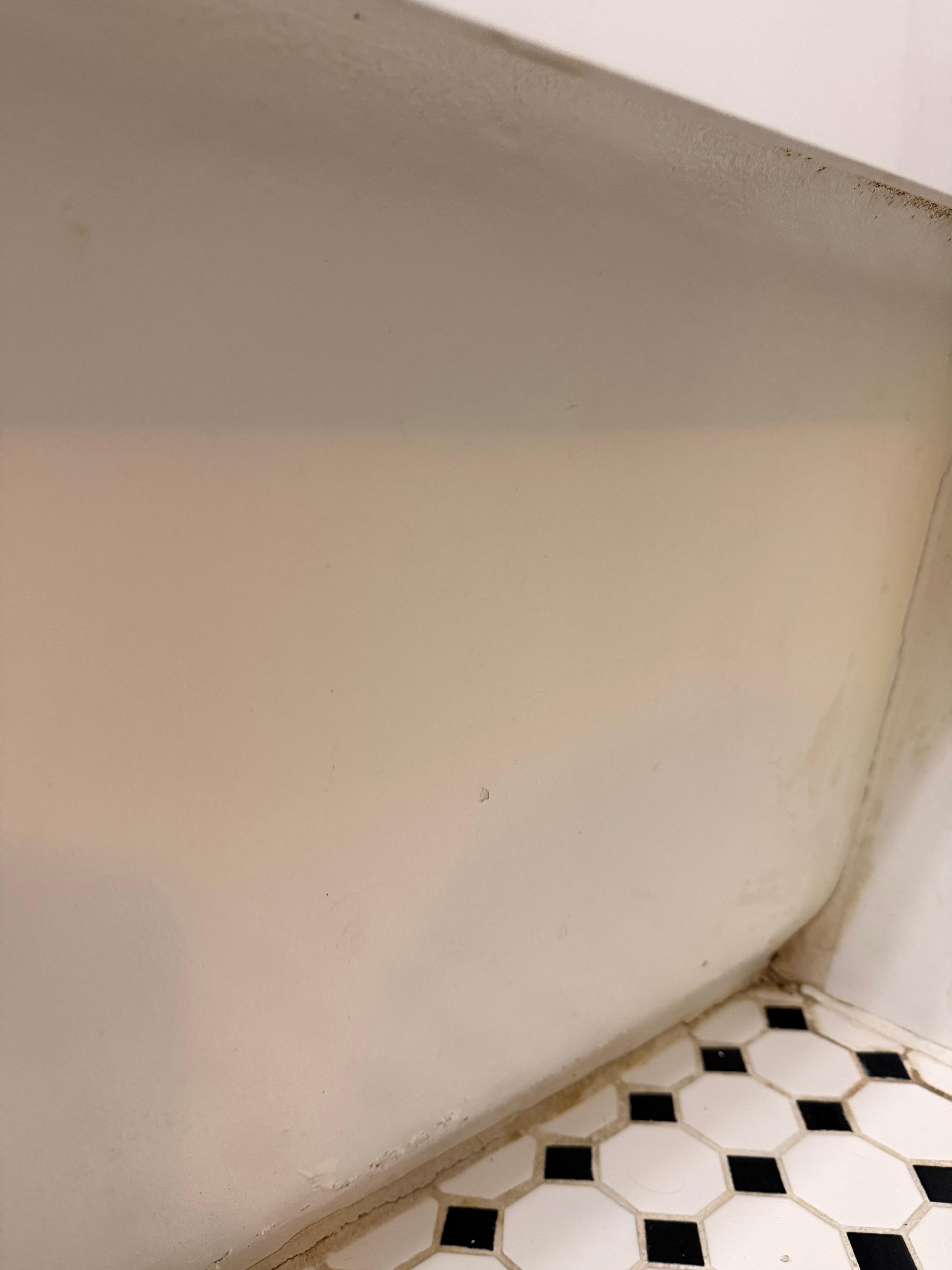 An insert type tub that is installed as a stand alone 