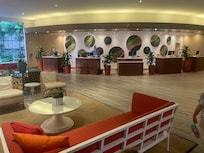 Hotel lobby checking in looks gorgeous!!