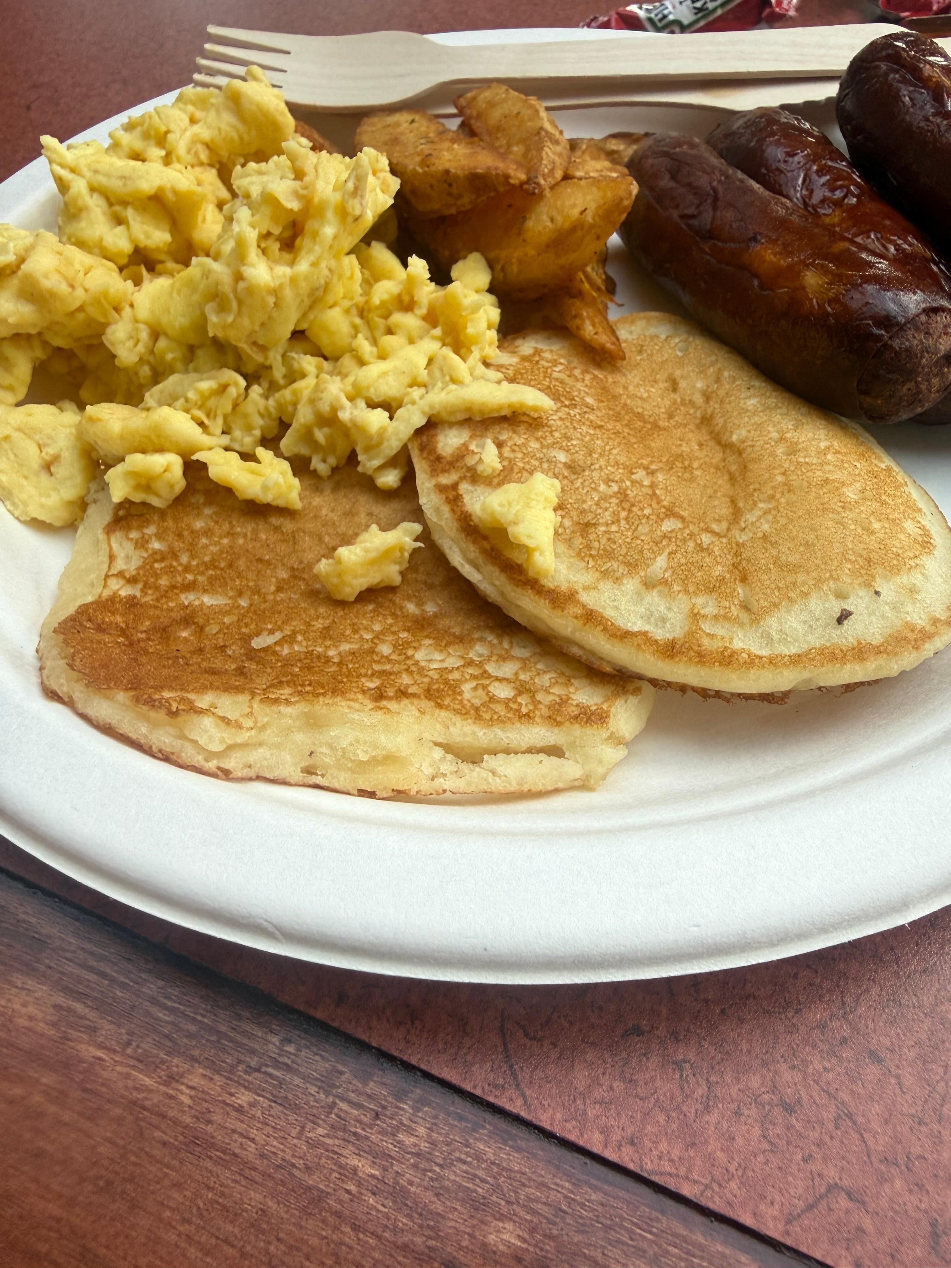 Very good eggs and the sausage was delicious 