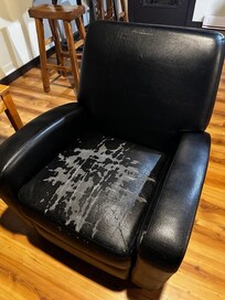 So bad to rent a place with a chair like this.