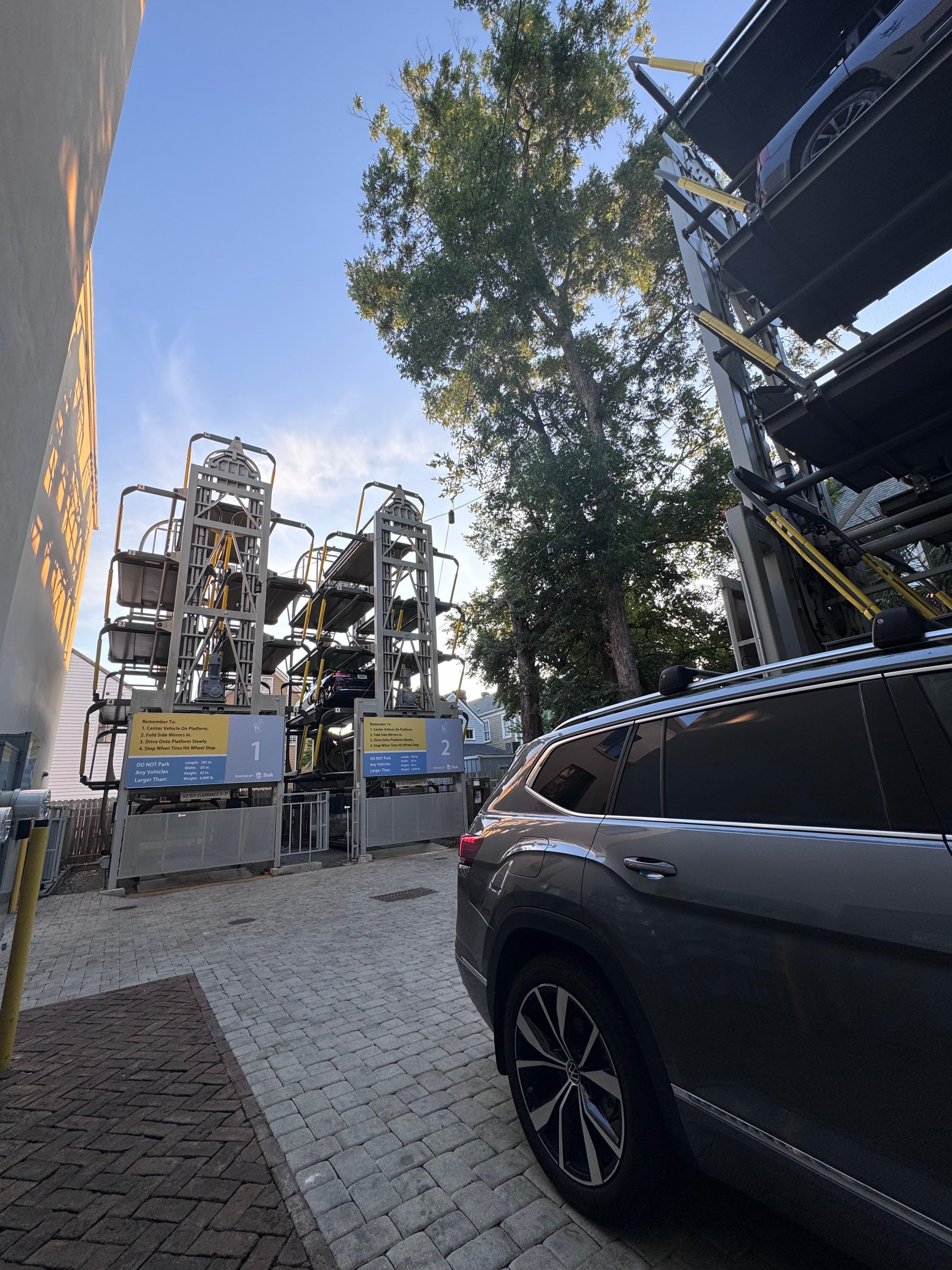 Parking, with 4 Staks and 1 handicapped spot.