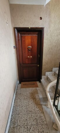 The front door to apartment on 1st floor (US: 2nd floor). The keypad was very easy to use. Just follow check-in instructions.