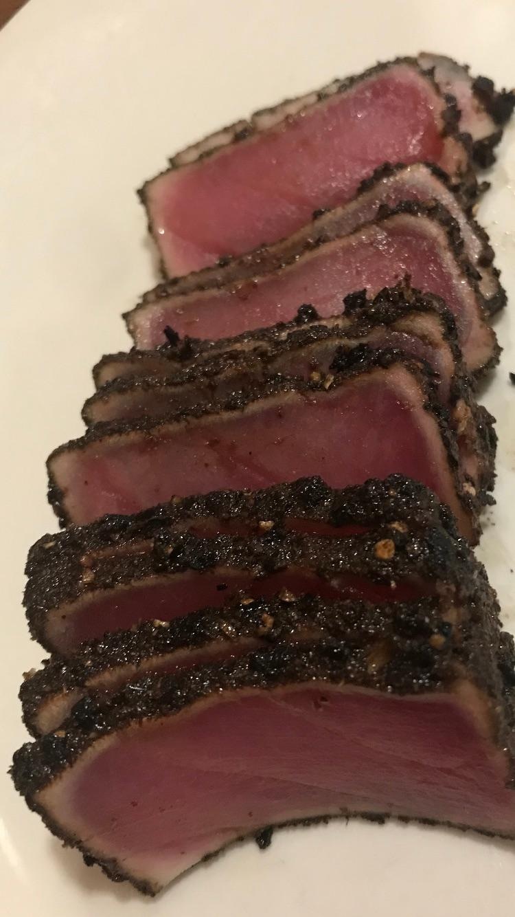 Within walkn distance is the outback steakhouse, enjoyed some ahi with broccoli 