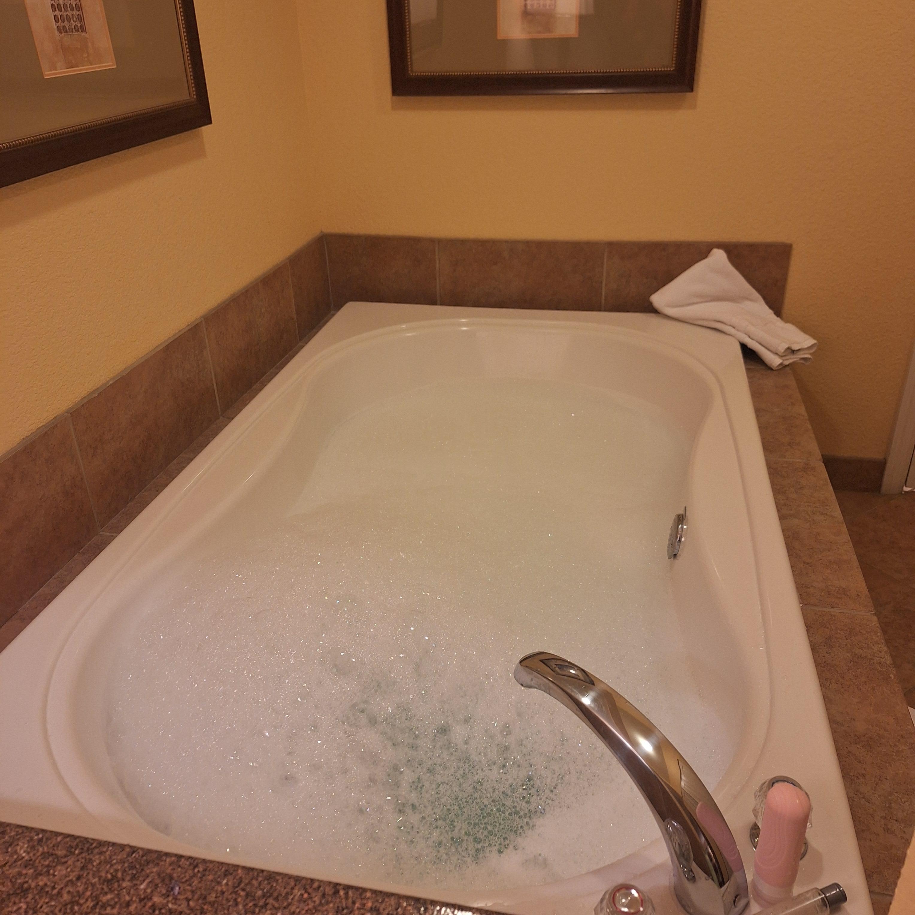 This was the best part loved the tub!!!