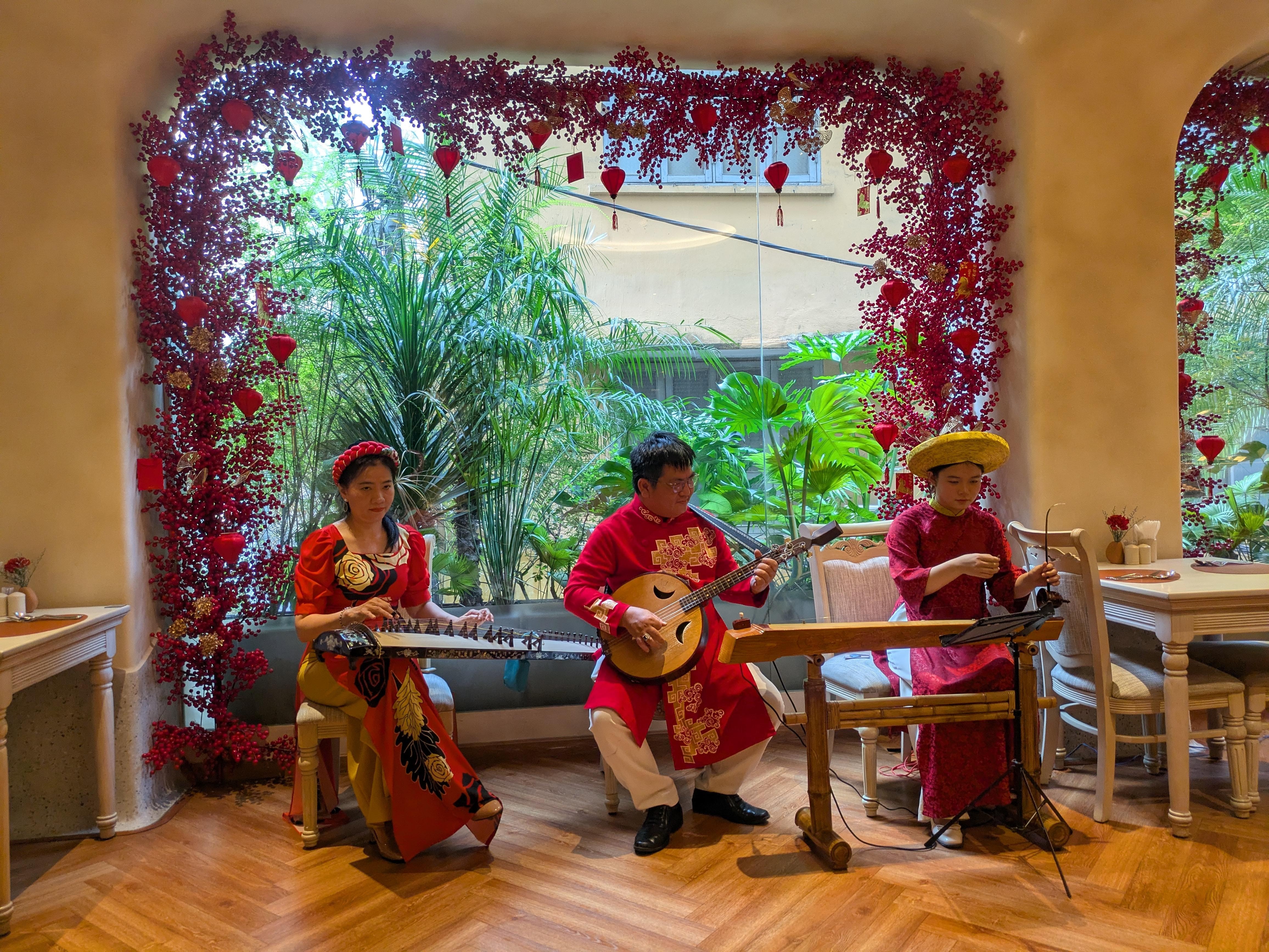 伝統音楽は旅を盛り上げる！