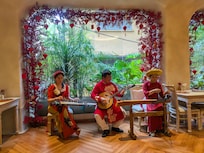 伝統音楽は旅を盛り上げる!