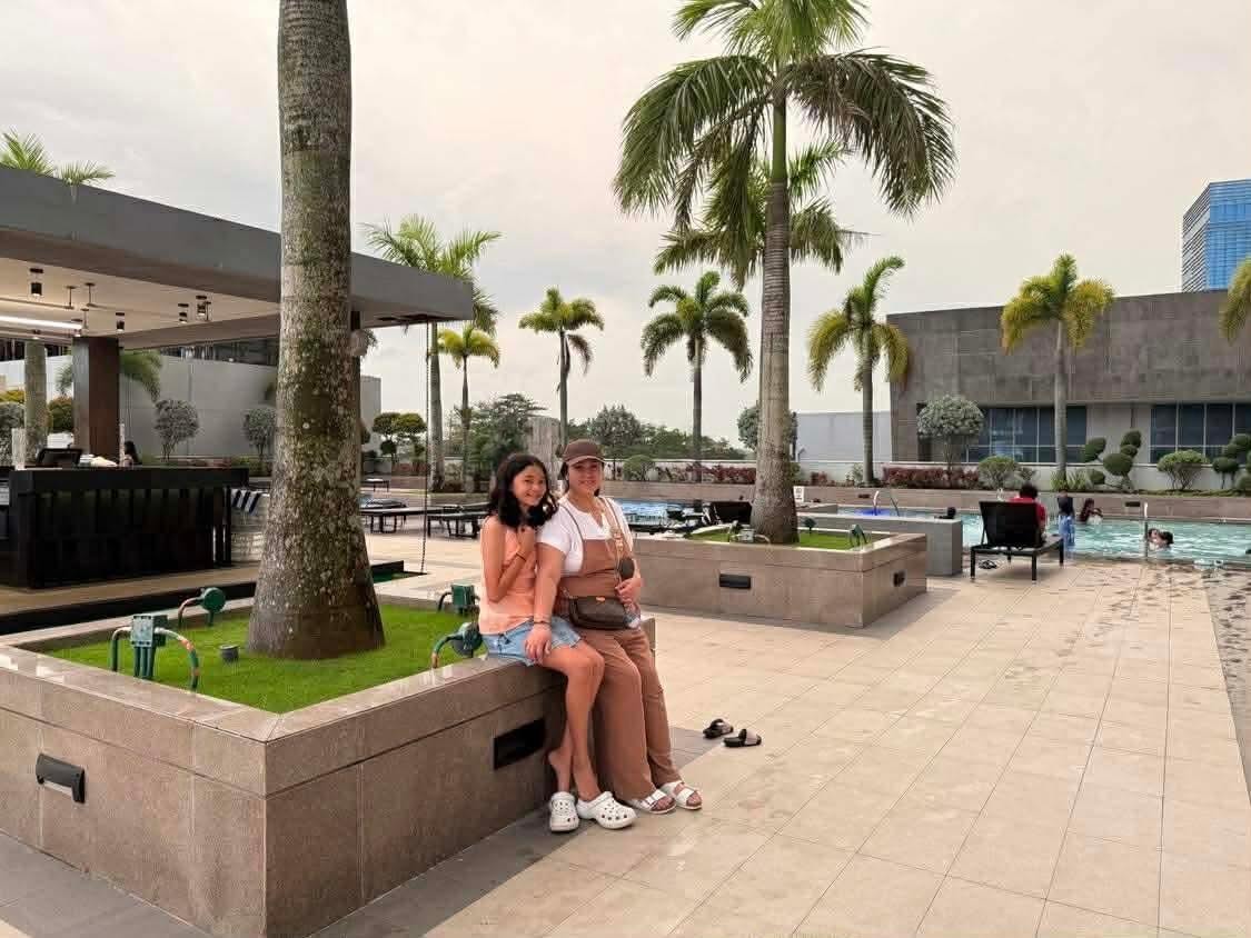 Good size pool and clean! The kids loved it!!!