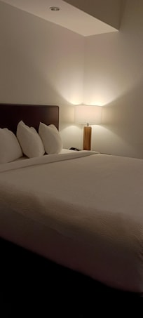 Comfortable king bed