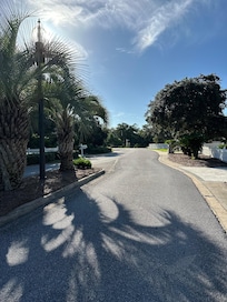 Quiet and friendly neighbors