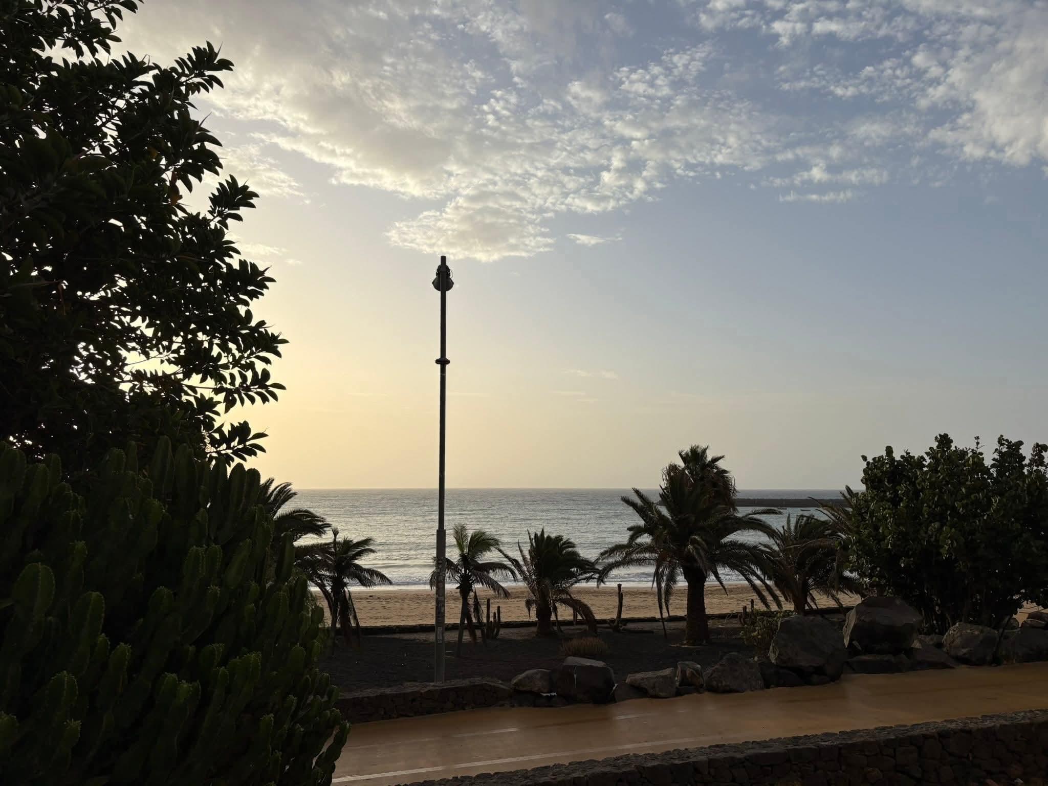 Promenade from front terrace