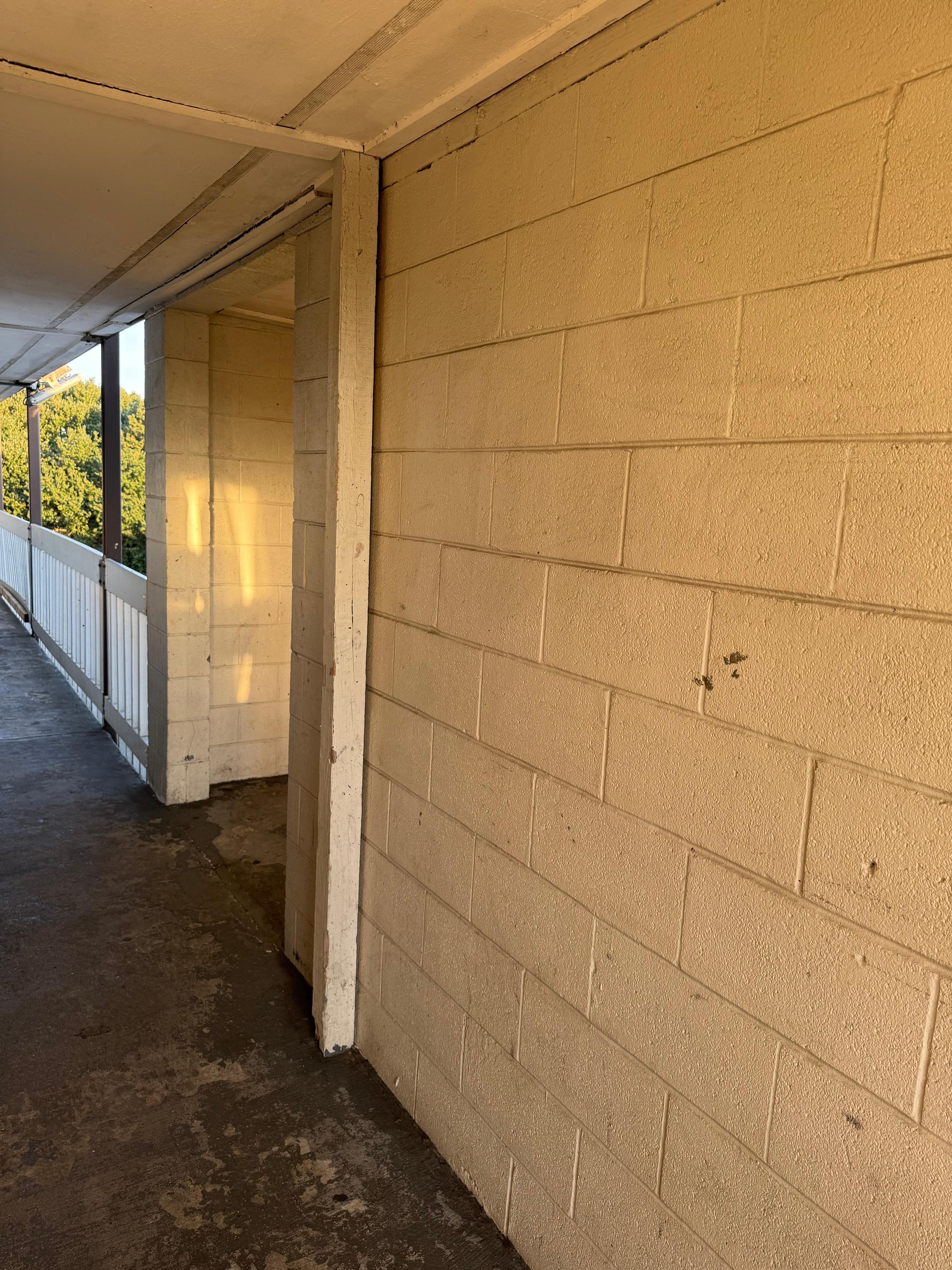 4x4 post supporting ceiling 