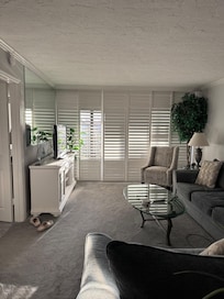Living Room - 44B