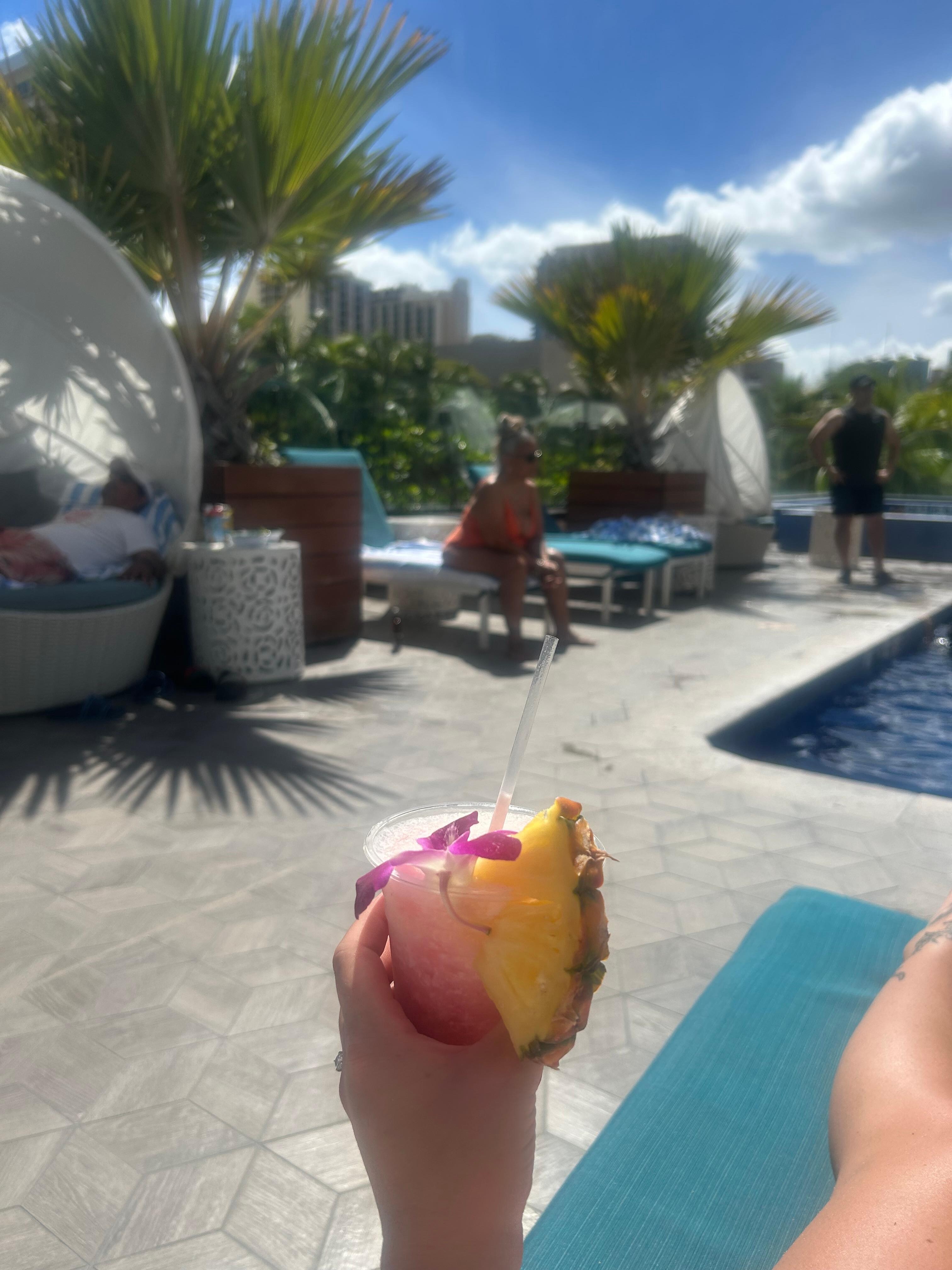The pool and drinks right from
The bar. Happy hour was great everyday 