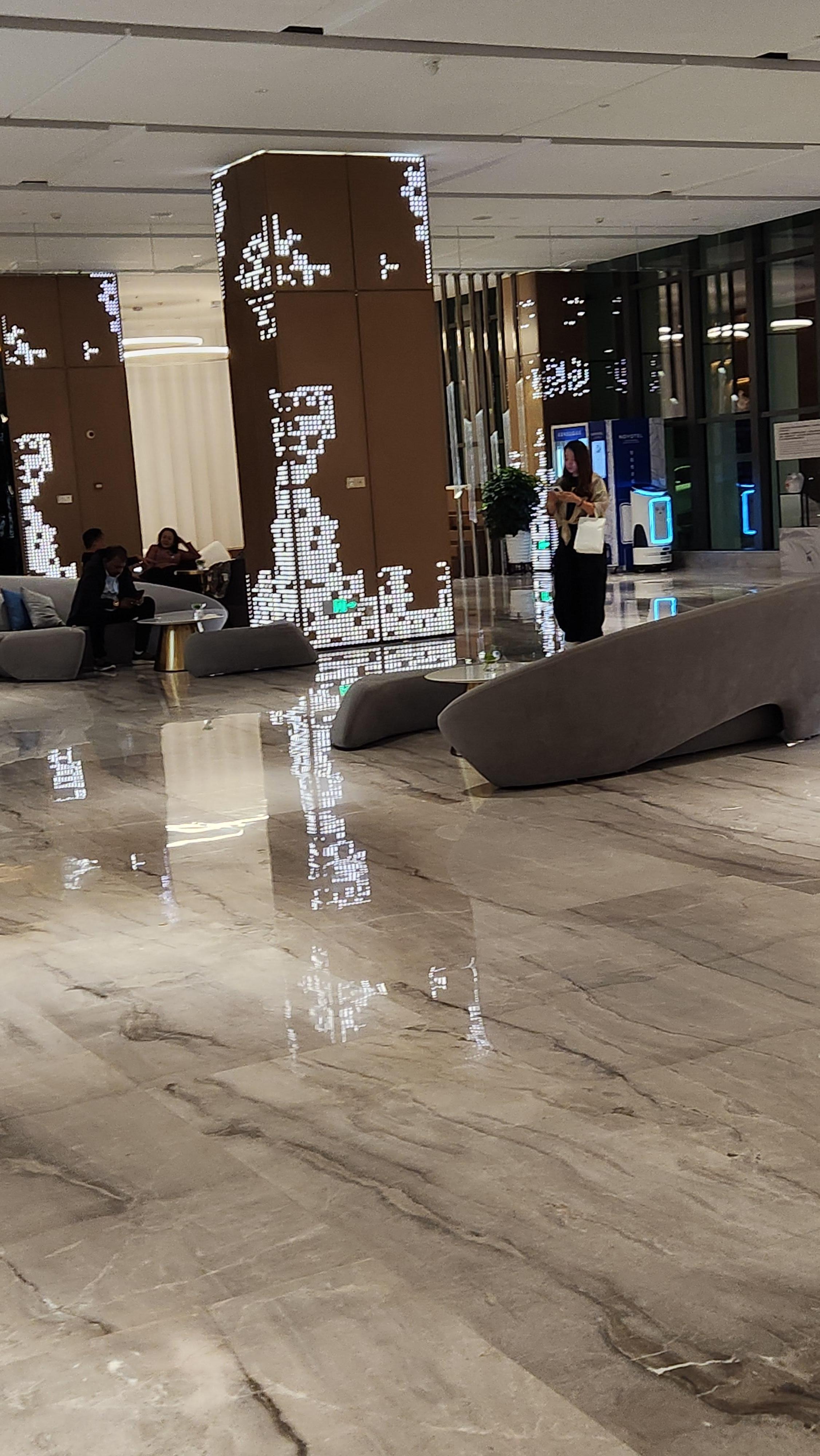 ロビーフロントおしゃれ