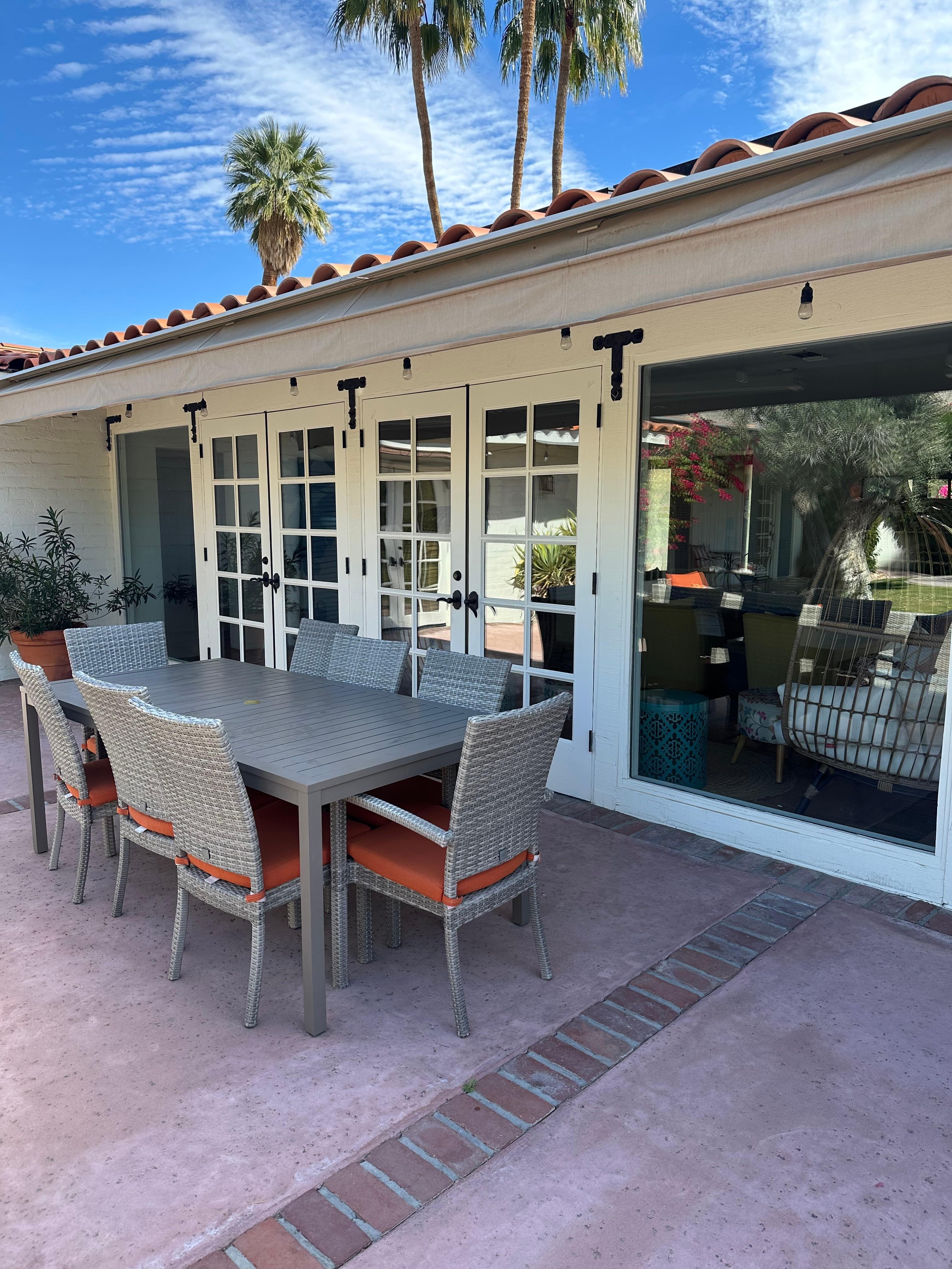 Lots of meals outside!