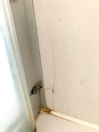 Bathroom, Shower cabinet.