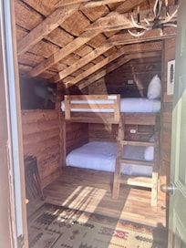 “Yellowstone” room.