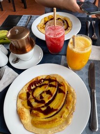 Pancake with banana and chocolate