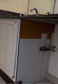 Under Master BA Vanity