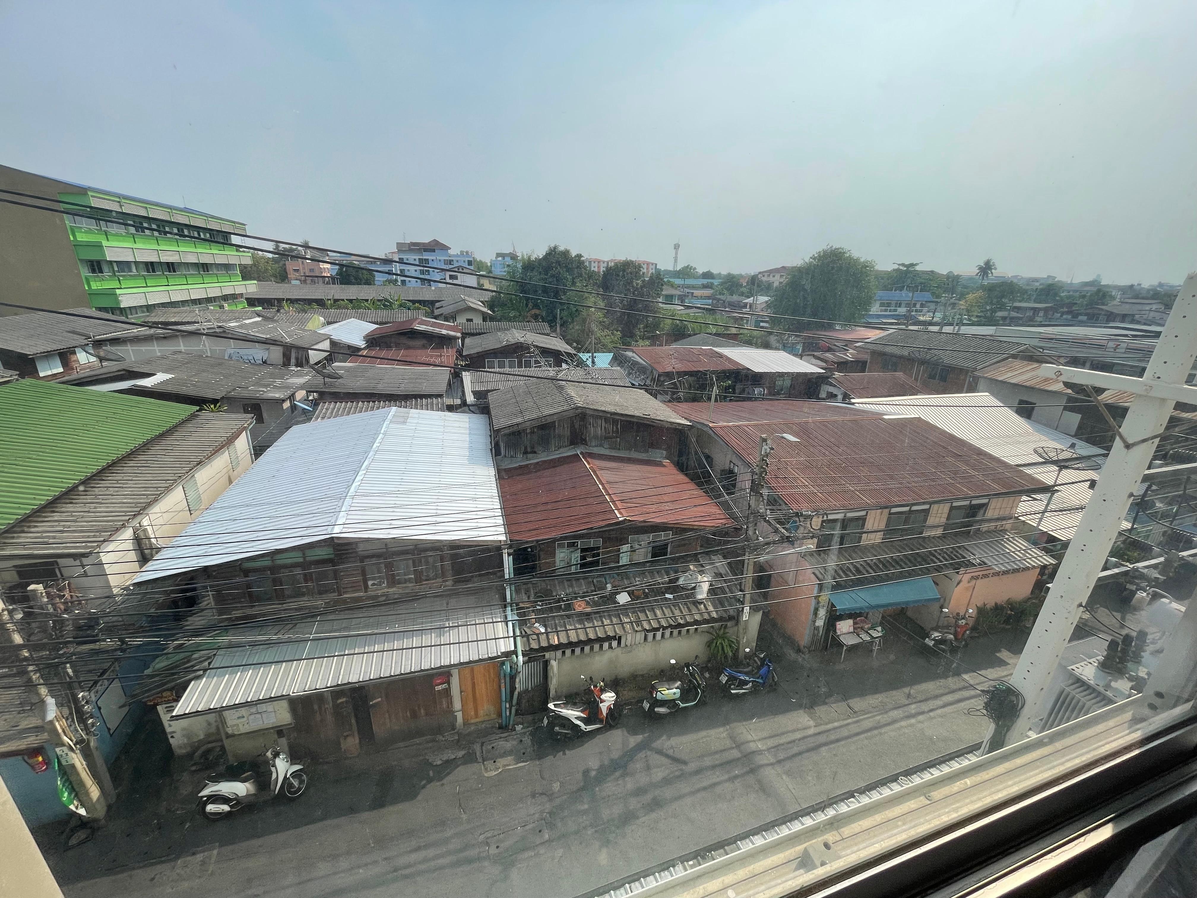 今回の部屋の下町ビュー