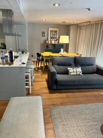 Main kitchen/dining/
Sitting area