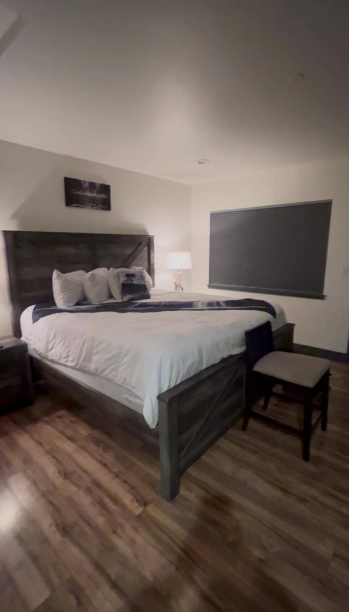 King size ocean side bed!