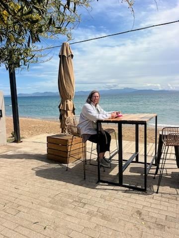 Lovely cafe only a few blocks away