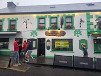 The Dingle Pub close by
