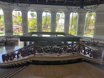 Breathtaking lobby