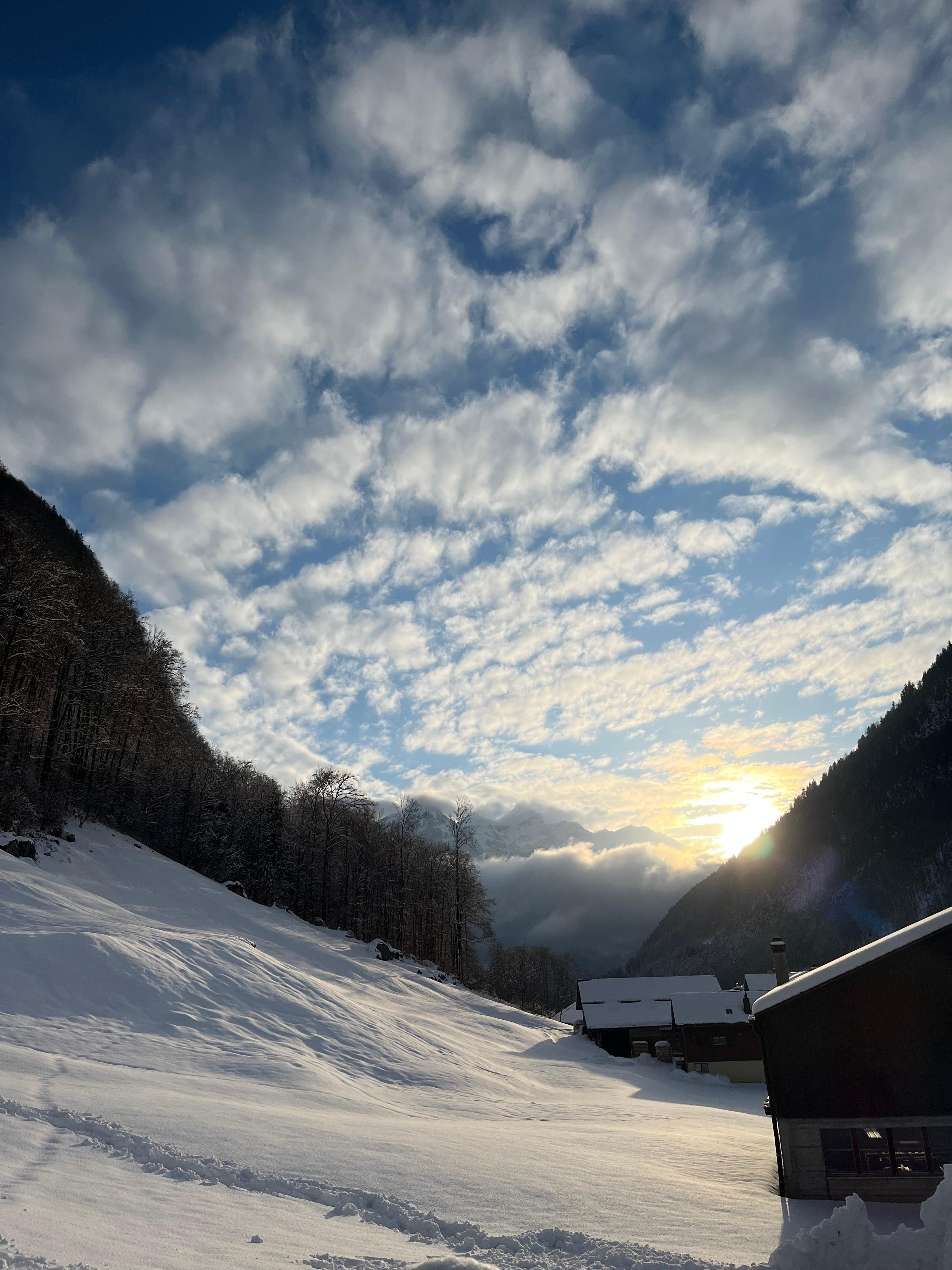 Blick links von Wohnung 