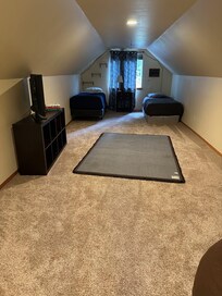 Bonus room