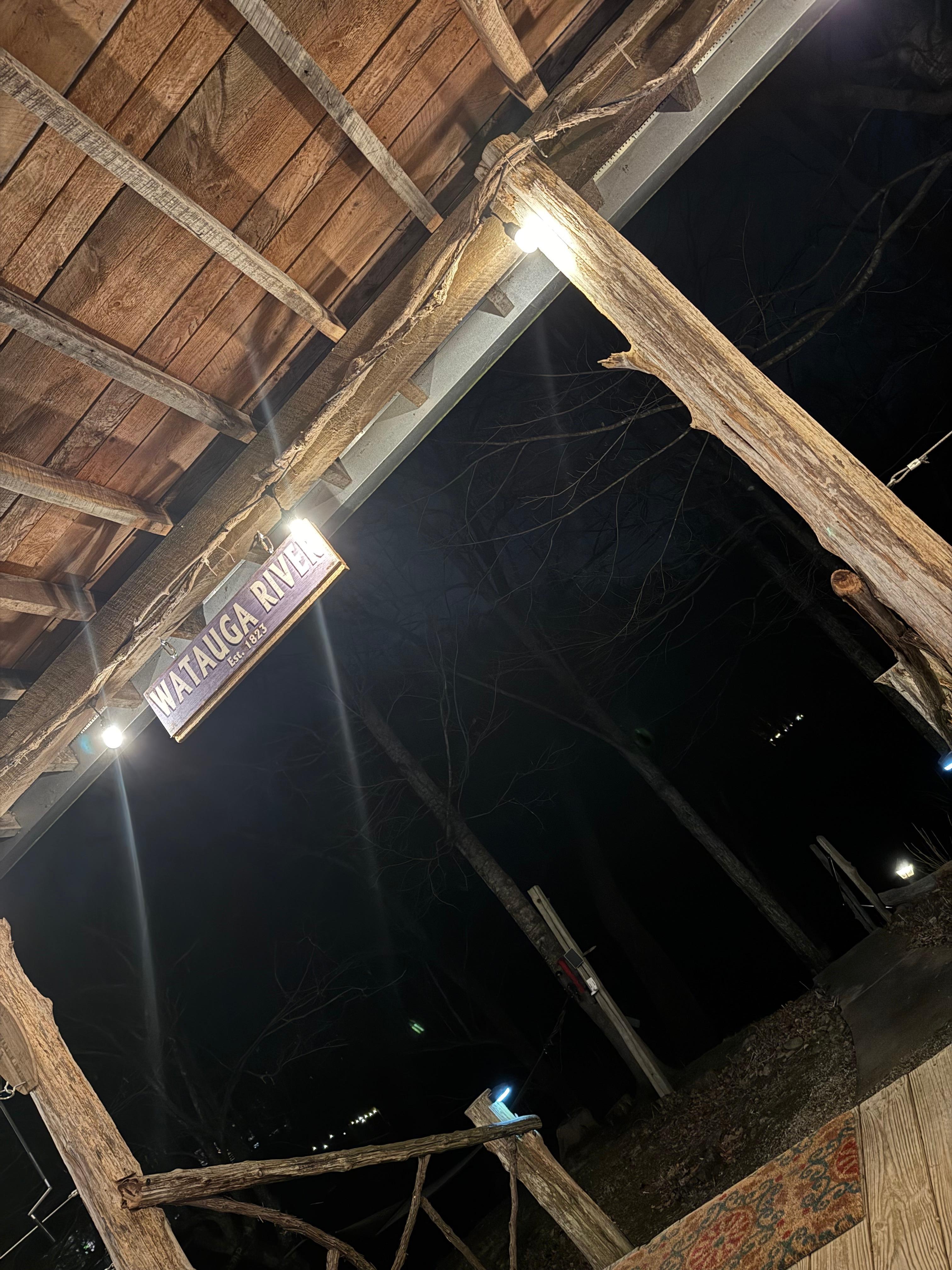 Great ambiance at night