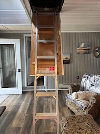 Access to upper bedroom