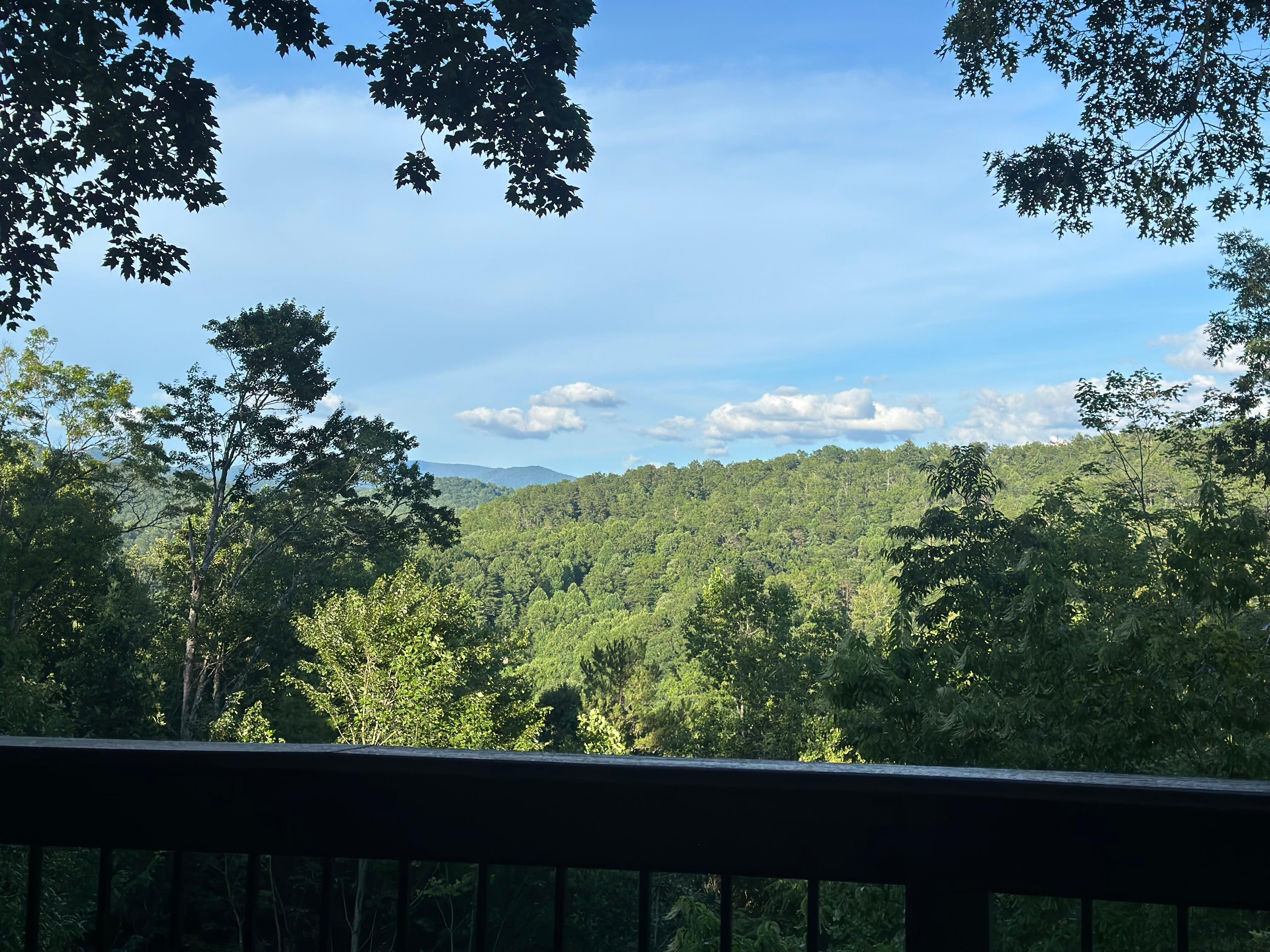 This view from the back porch never got old 👌