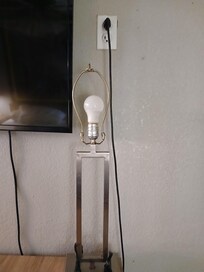 No lampshade
