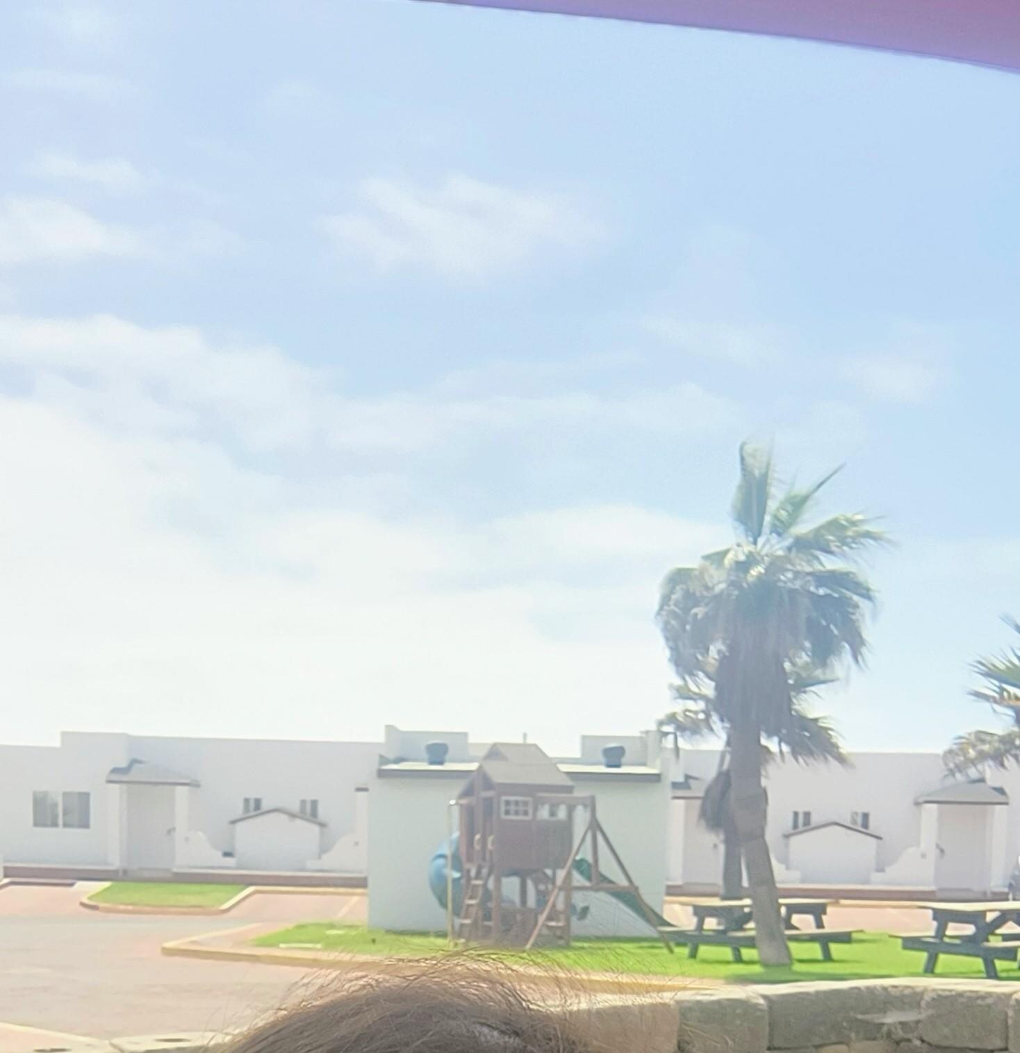 Área frontal de las villas