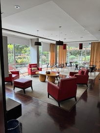 Restaurant / coffe room