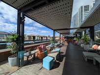 Rooftop, small swimming pool and seemed closed due to the winter season. But a nice option in summer for drinks.
