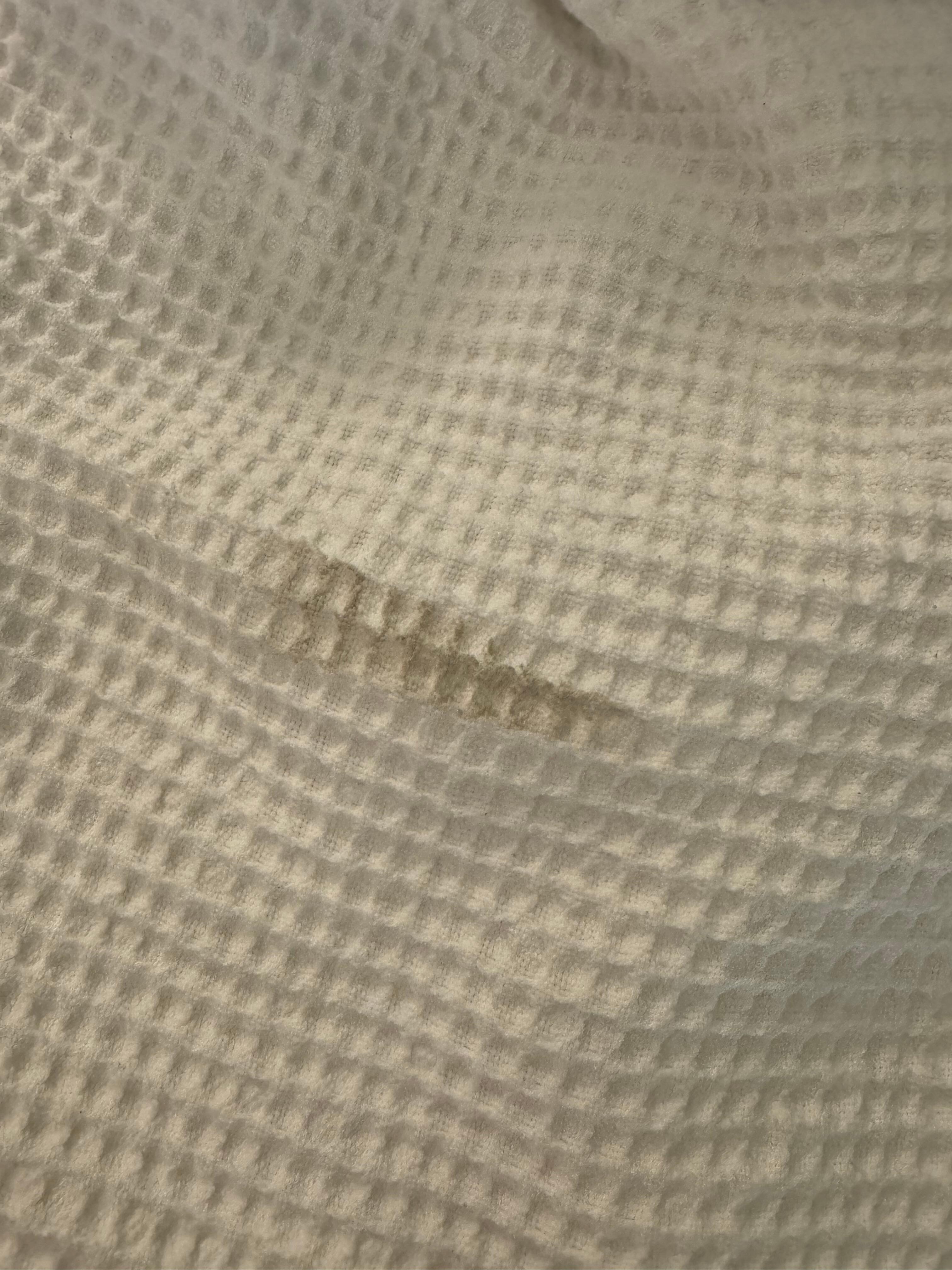 Blanket 1 - dirt marks