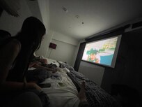 大画面で好きなアーティストのPVを見れて感激!